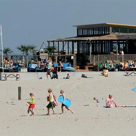 Luxe Chalet Op Camping Duindoorn, Ijmuiden Aan Zee, Op Loopafstand Strand, In De Buurt Van Circuit Zandvoort En Bloemendaal IJmuiden