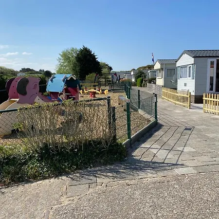 Strand Chalet Op Camping Duindoorn, Ijmuiden Aan Zee * IJmuiden