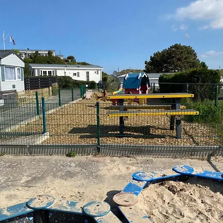 Luxe Chalet Op Camping Duindoorn, Ijmuiden Aan Zee, Op Loopafstand Strand, In De Buurt Van Circuit Zandvoort En Bloemendaal Camping