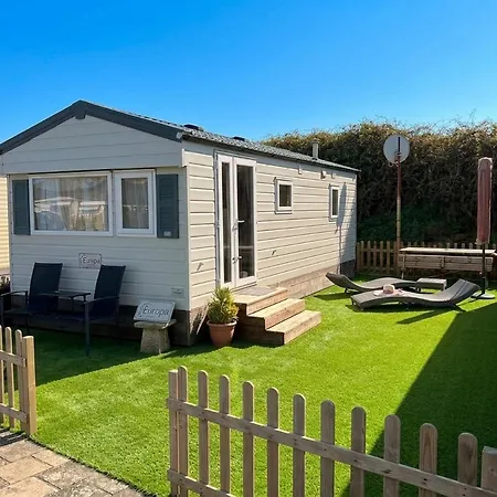 Strand Chalet Op Camping Duindoorn, Ijmuiden Aan Zee * IJmuiden